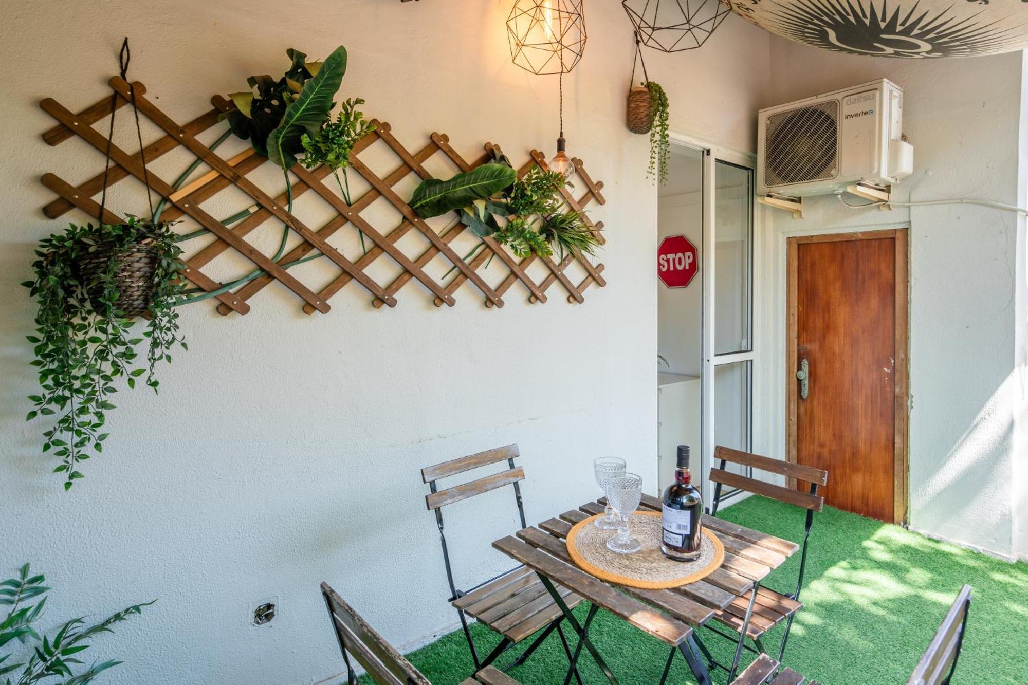 Apartamento Host Wise - Large Flat W Terrace - Ace Location At Aliados OOporto Exterior foto