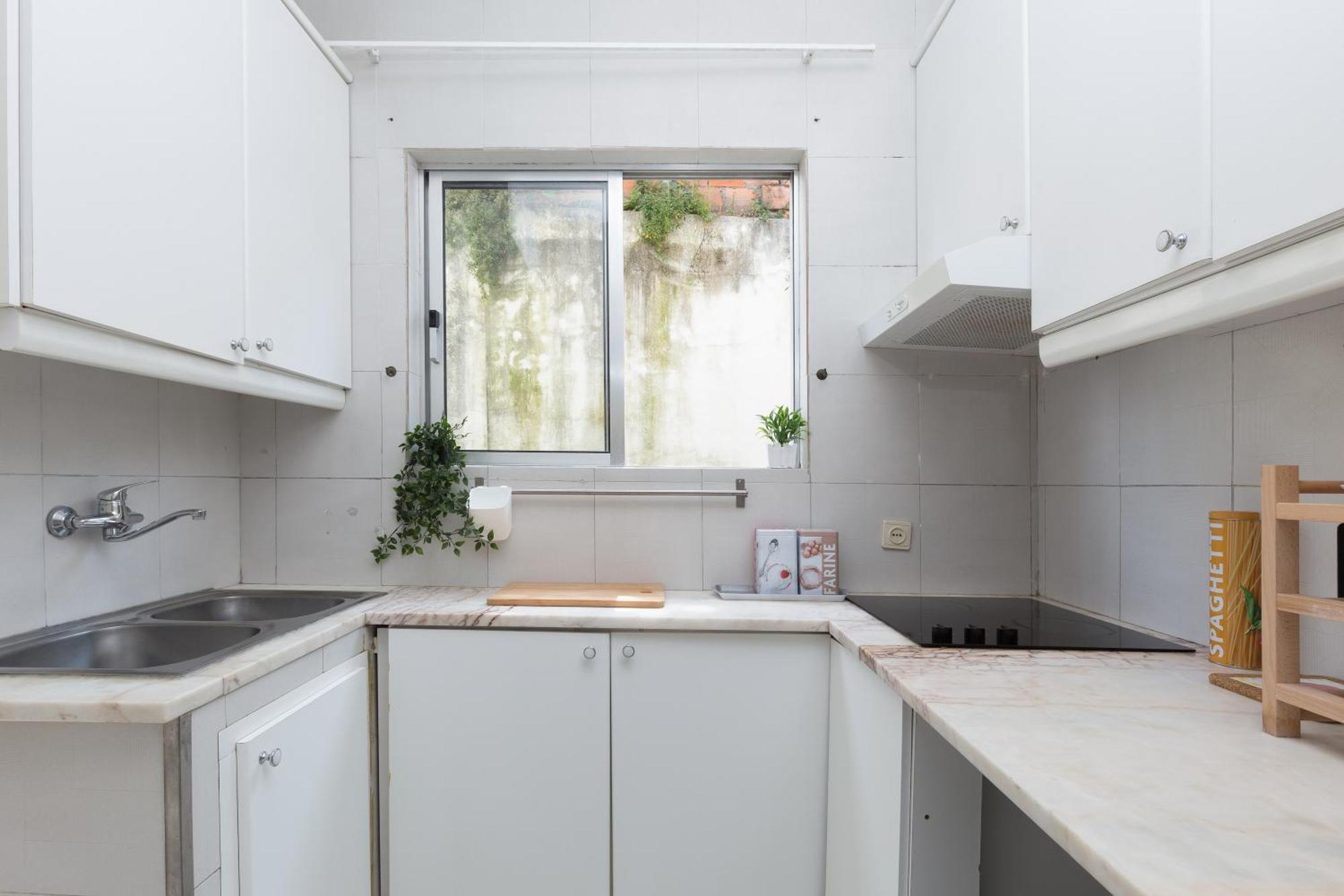 Apartamento Host Wise - Large Flat W Terrace - Ace Location At Aliados OOporto Habitación foto